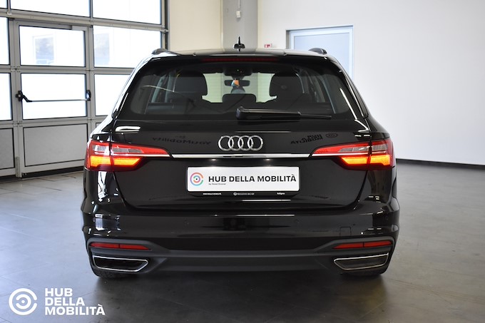 AUDI A4 Avant 40 TDI S tronic Business